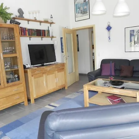 E19 Haus Mit Wintergarten, Terrasse Und Garten Prázdninový dům *