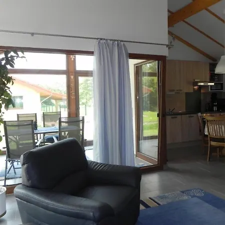 E19 Haus Mit Wintergarten, Terrasse Und Garten Prázdninový dům
