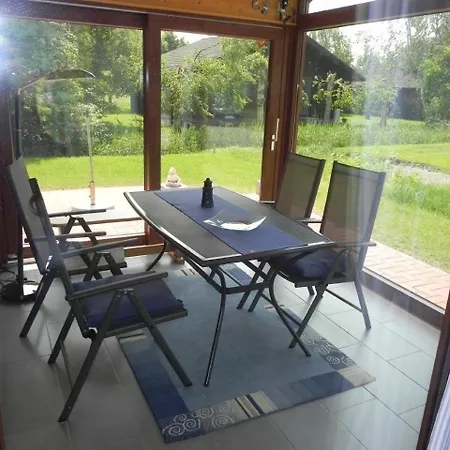 E19 Haus Mit Wintergarten, Terrasse Und Garten *